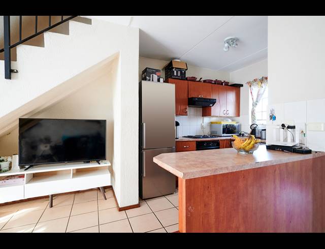 2 BEDROOM DUPLEX SOLD IN HALFWAY GARDENS